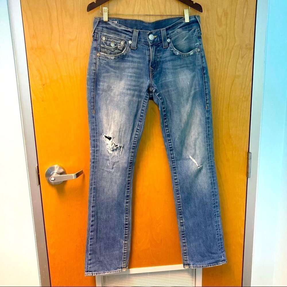 TRUE RELIGION Sz 30 X 34 Ricky Light Medium Wash Distressed Jeans